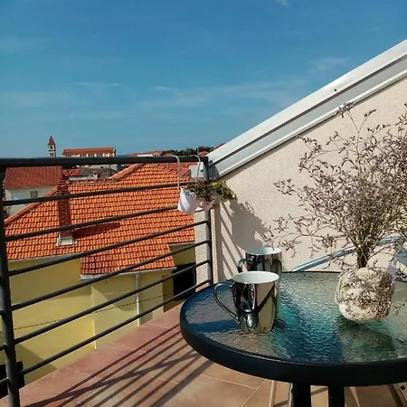 Apartman Mare *